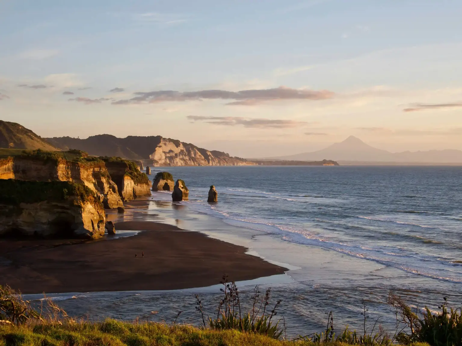 new zealand beaches