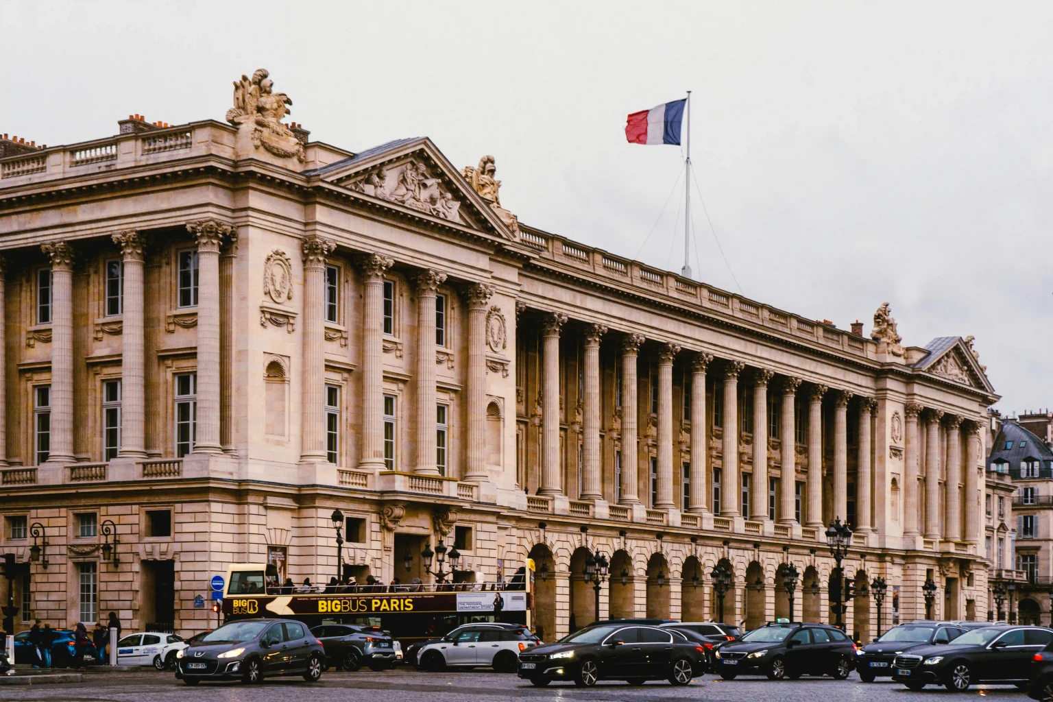france visa tracking​