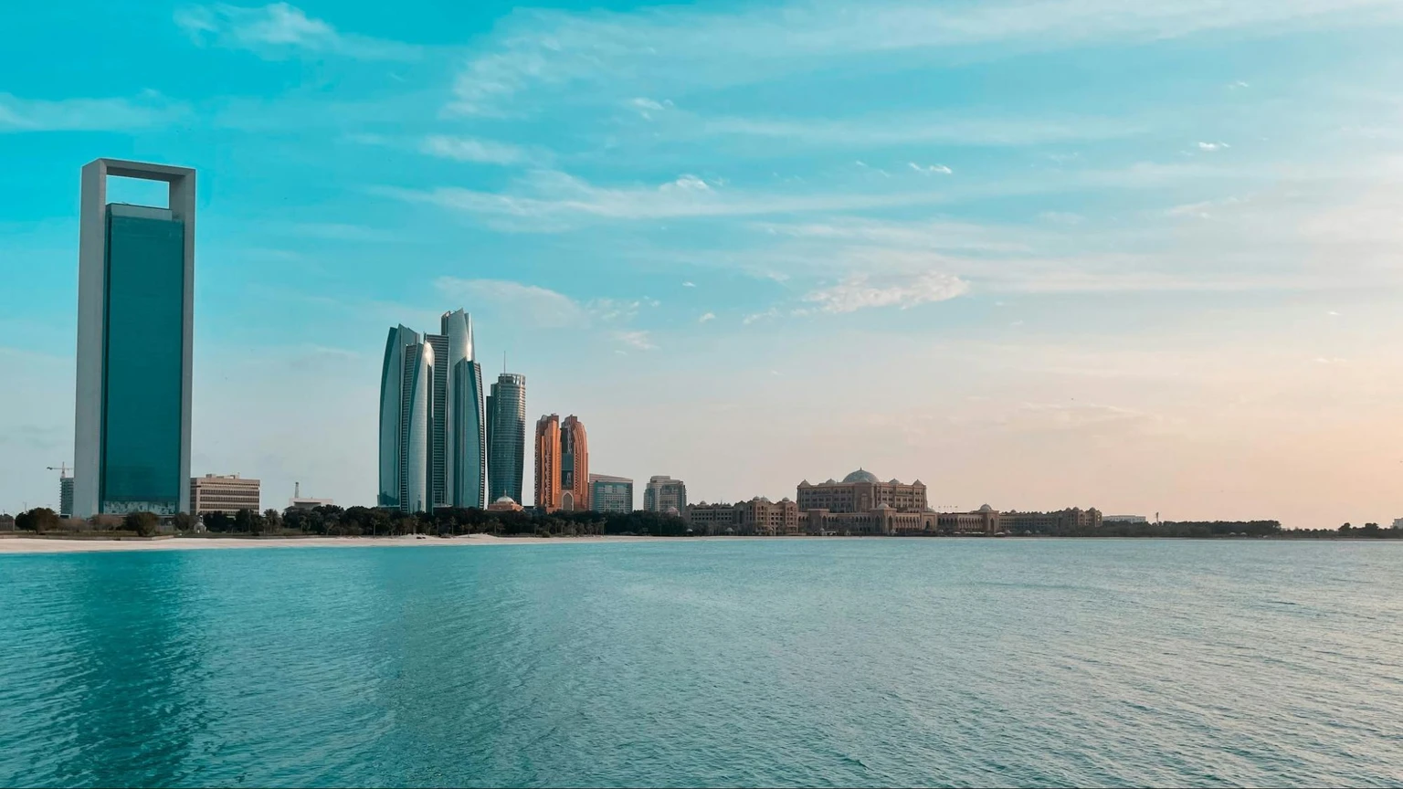 Abu Dhabi Travel Tips for First-Time Visitors