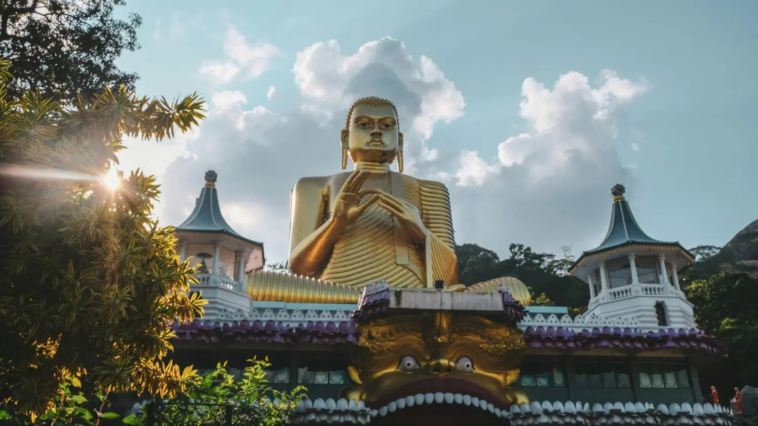 Dambulla Cave Temple​​​​​​​