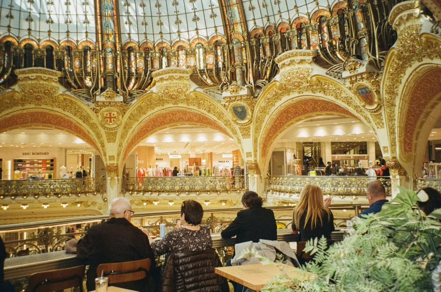 paris shopping mall​