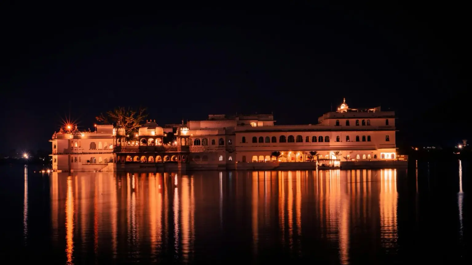 ambrai ghat udaipur​