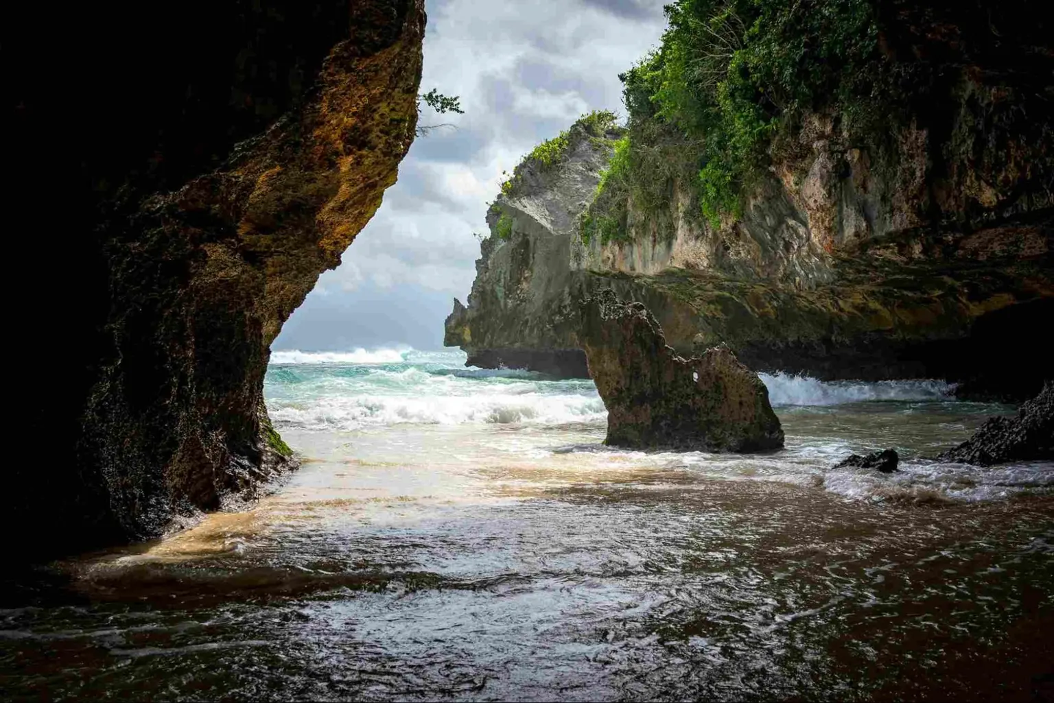 uluwatu beach​