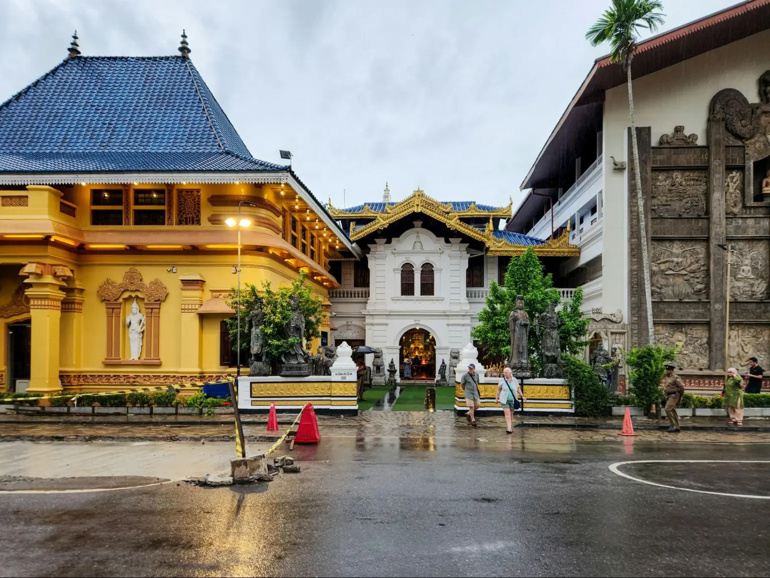 gangaramaya temple​