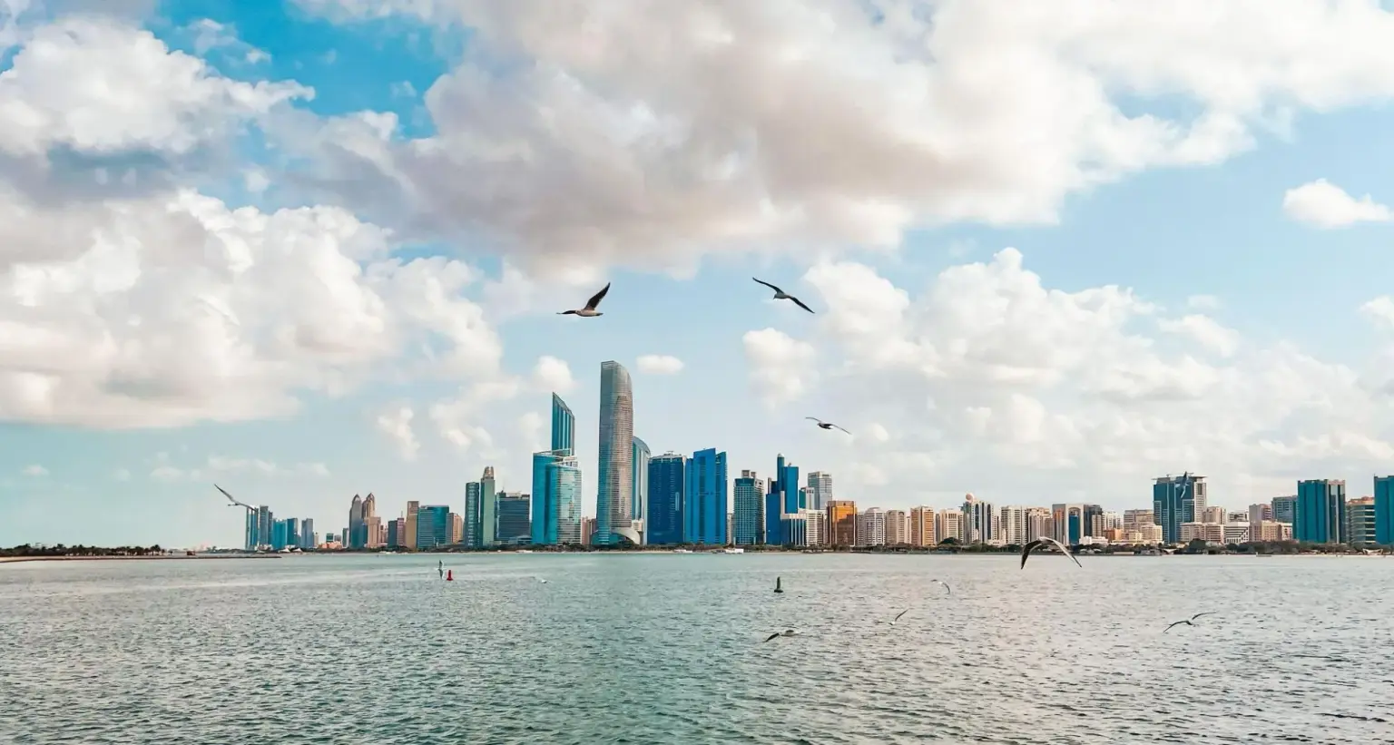 reasons to visit abu Dhabi