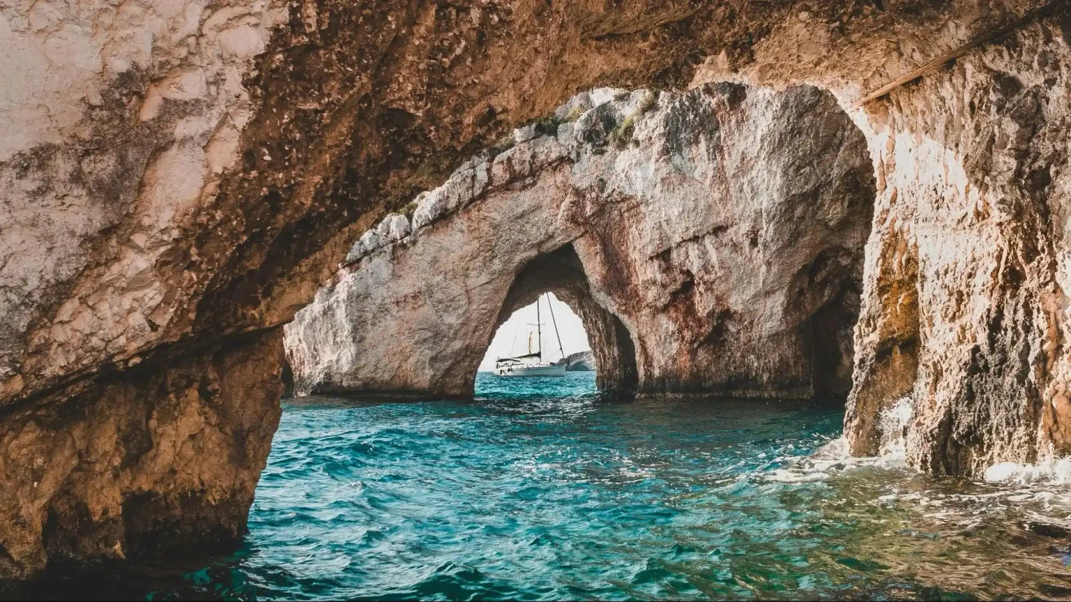 places to visit in greece