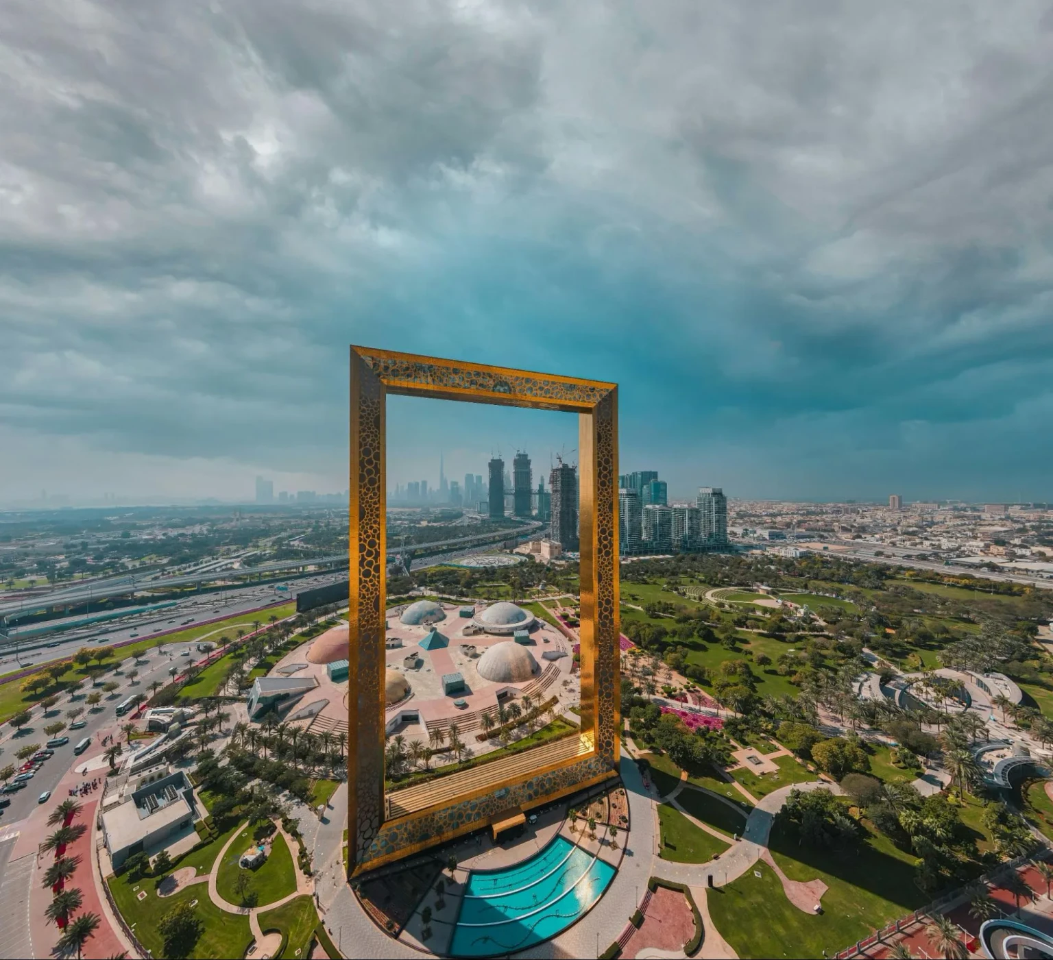 Dubai Frame visitors guide