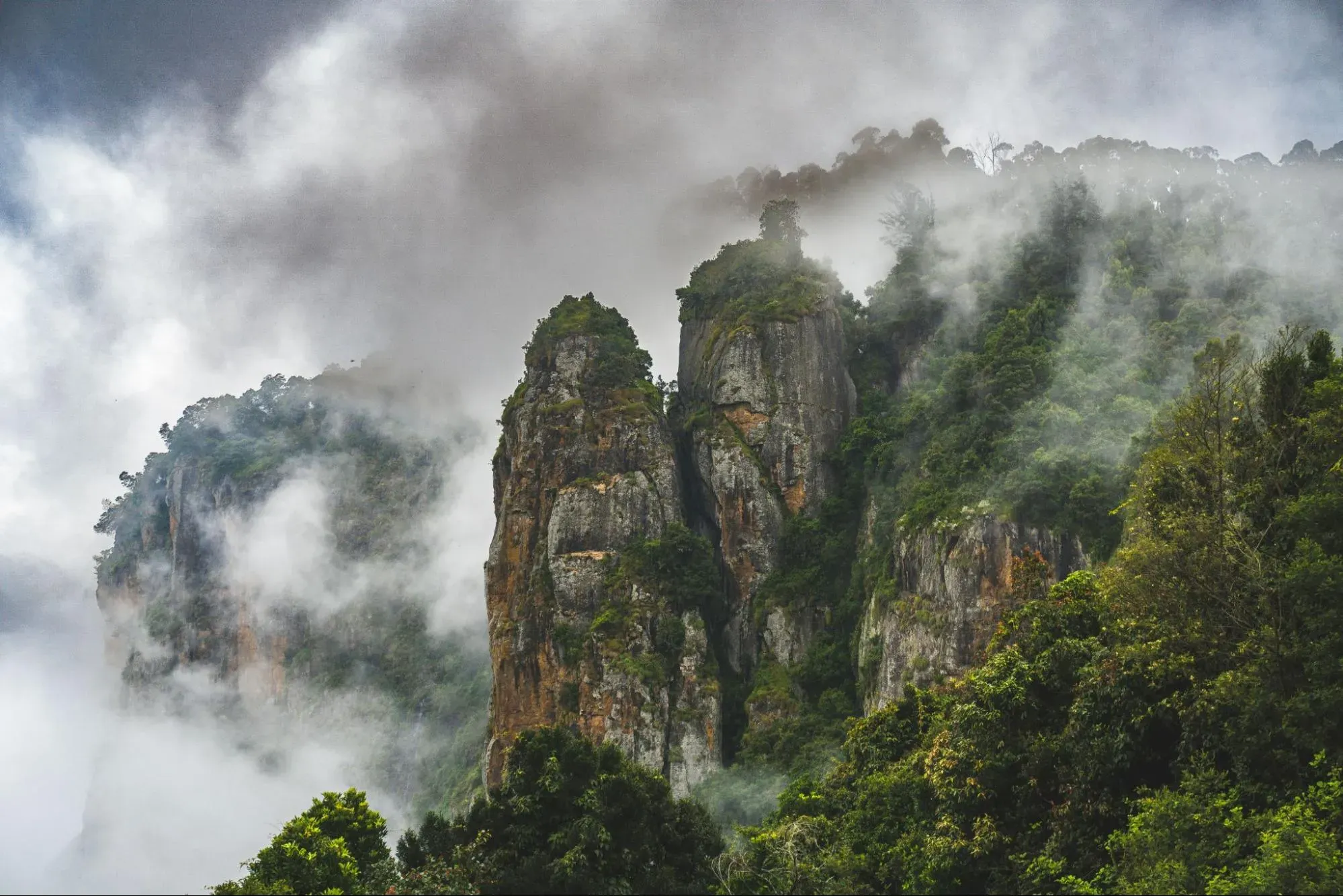 Pillar Rocks Kodaikanal