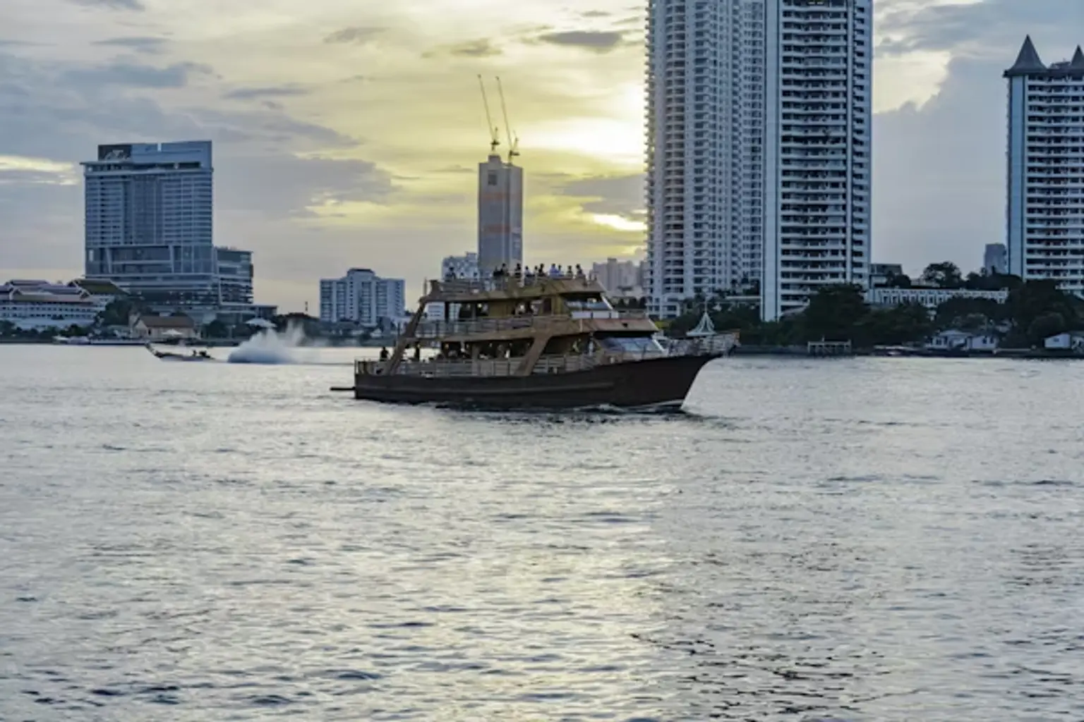 Chao Phraya River Cruise