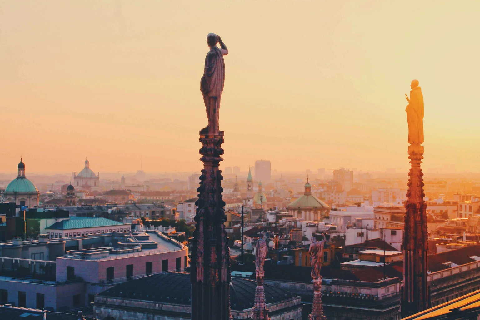 places to visit in milan