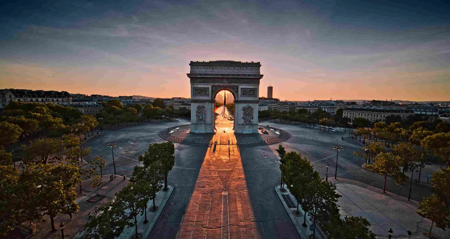 arc de triomphe​