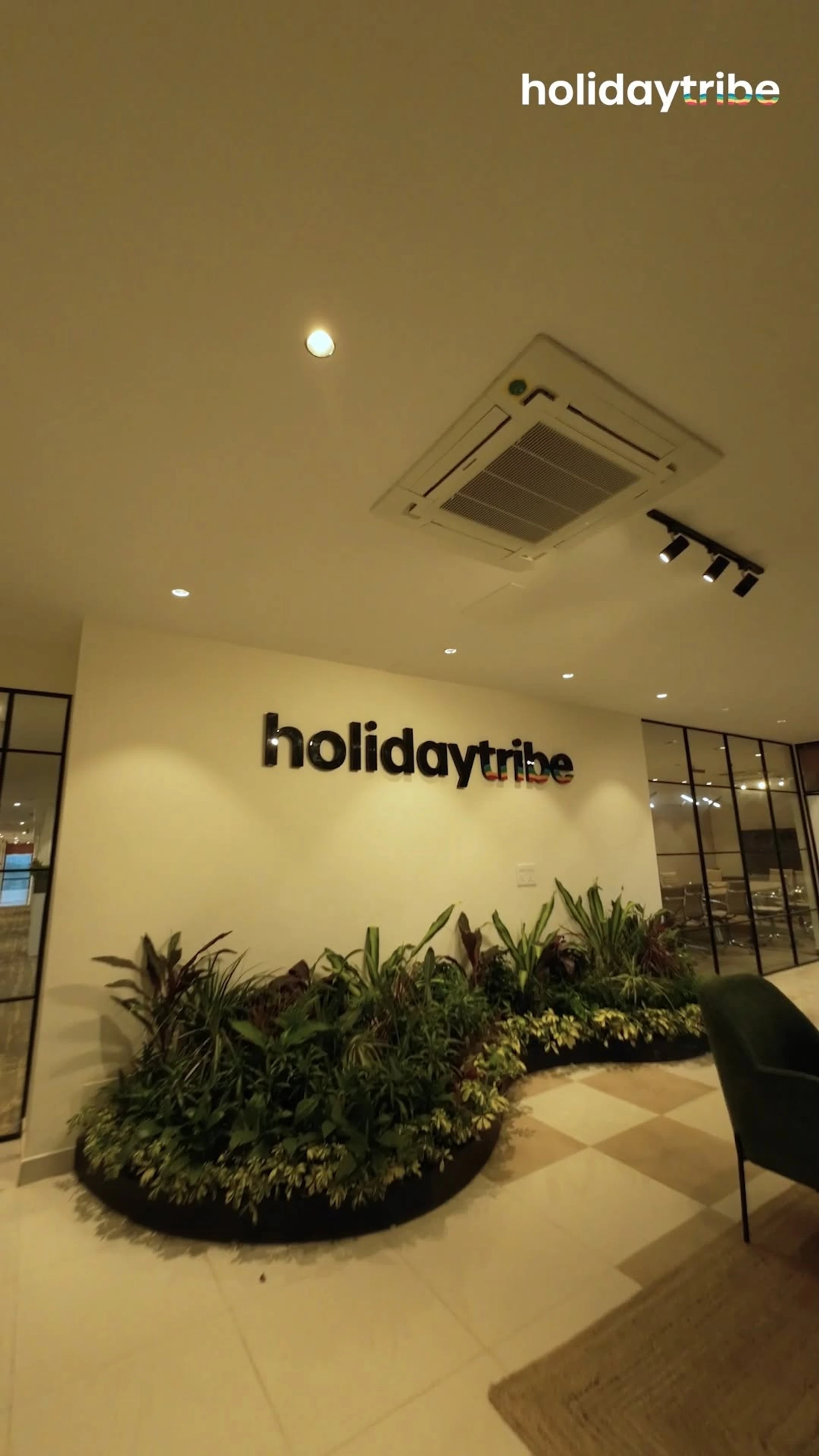 Exclusive HolidayTribe moments captured