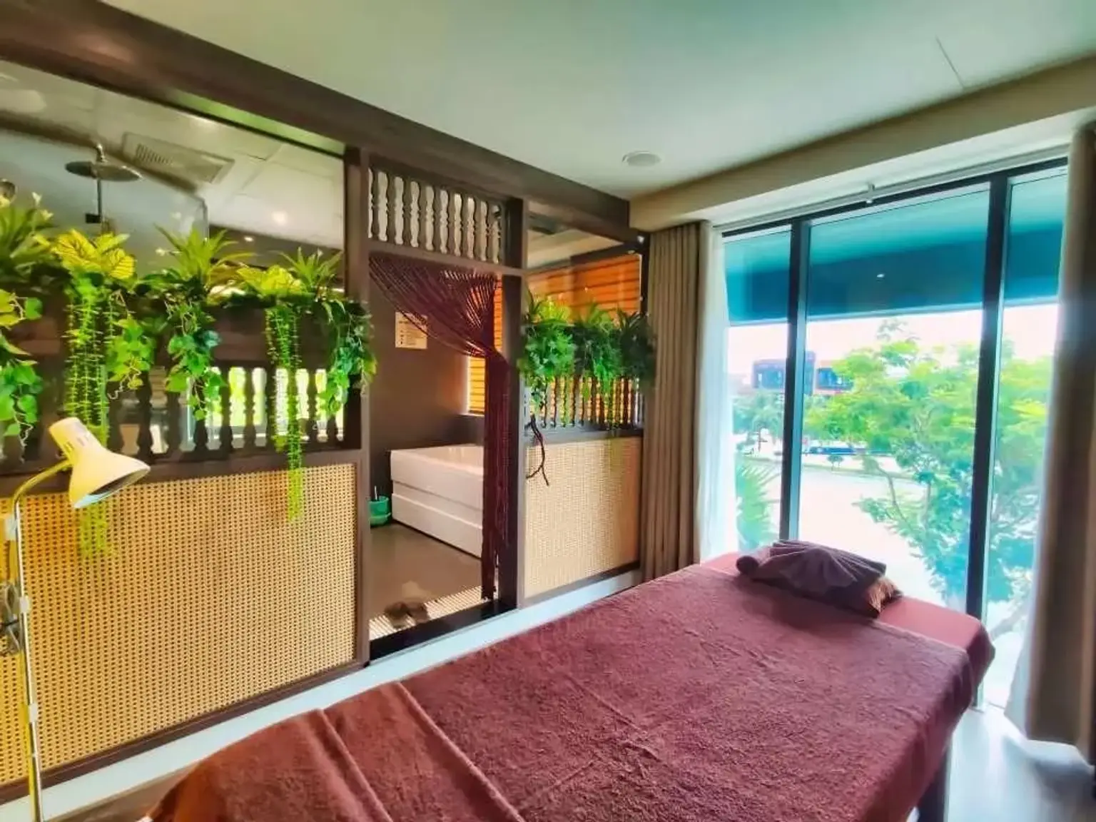 Massage - Sen Tai Thu