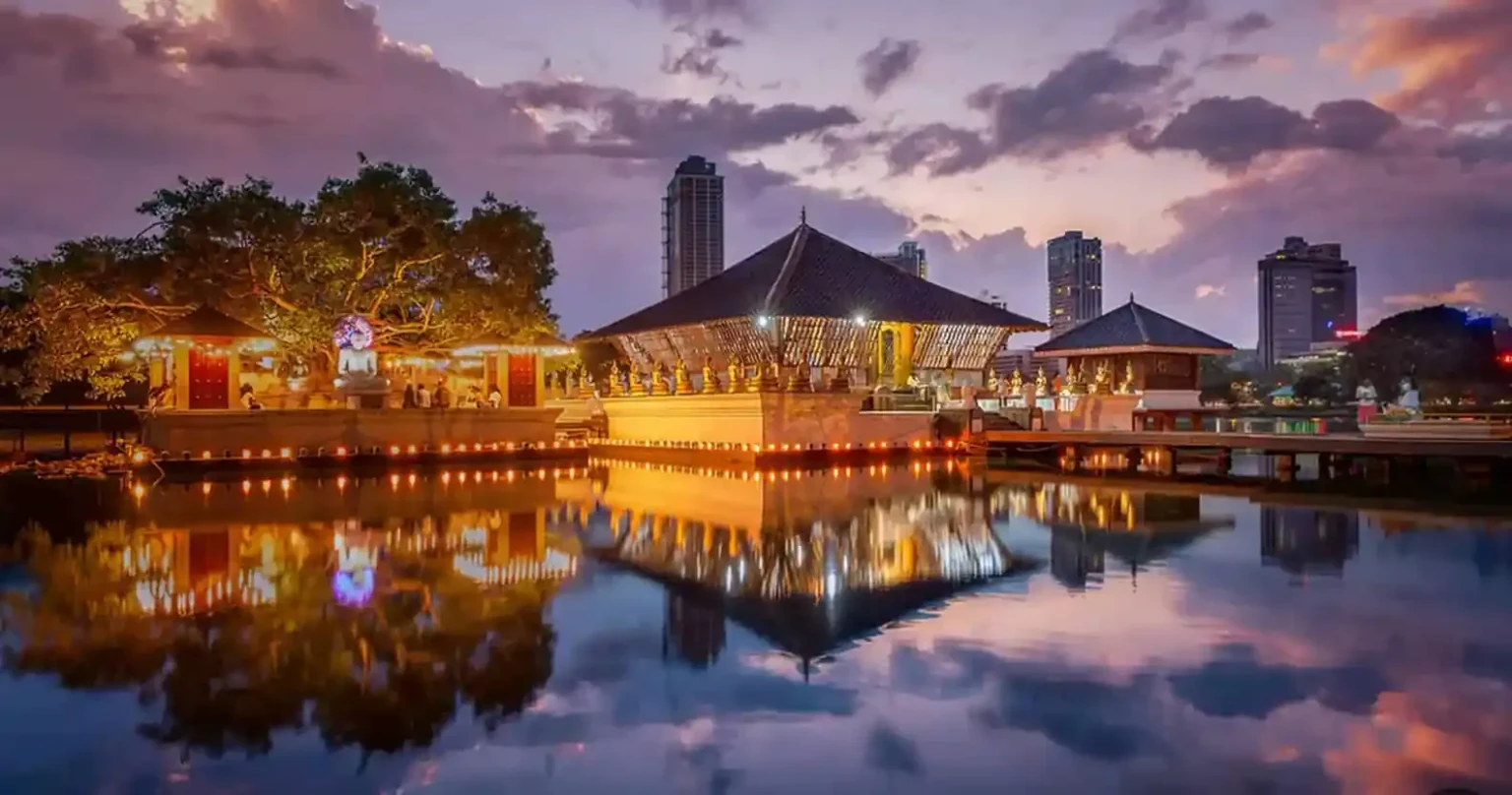 Explore the Serene Beauty of Gangaramaya Temple, Colombo