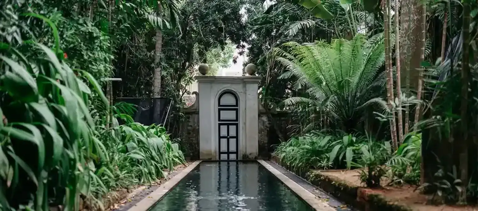 Discover LunuGanaga: Enchanting Garden Escape