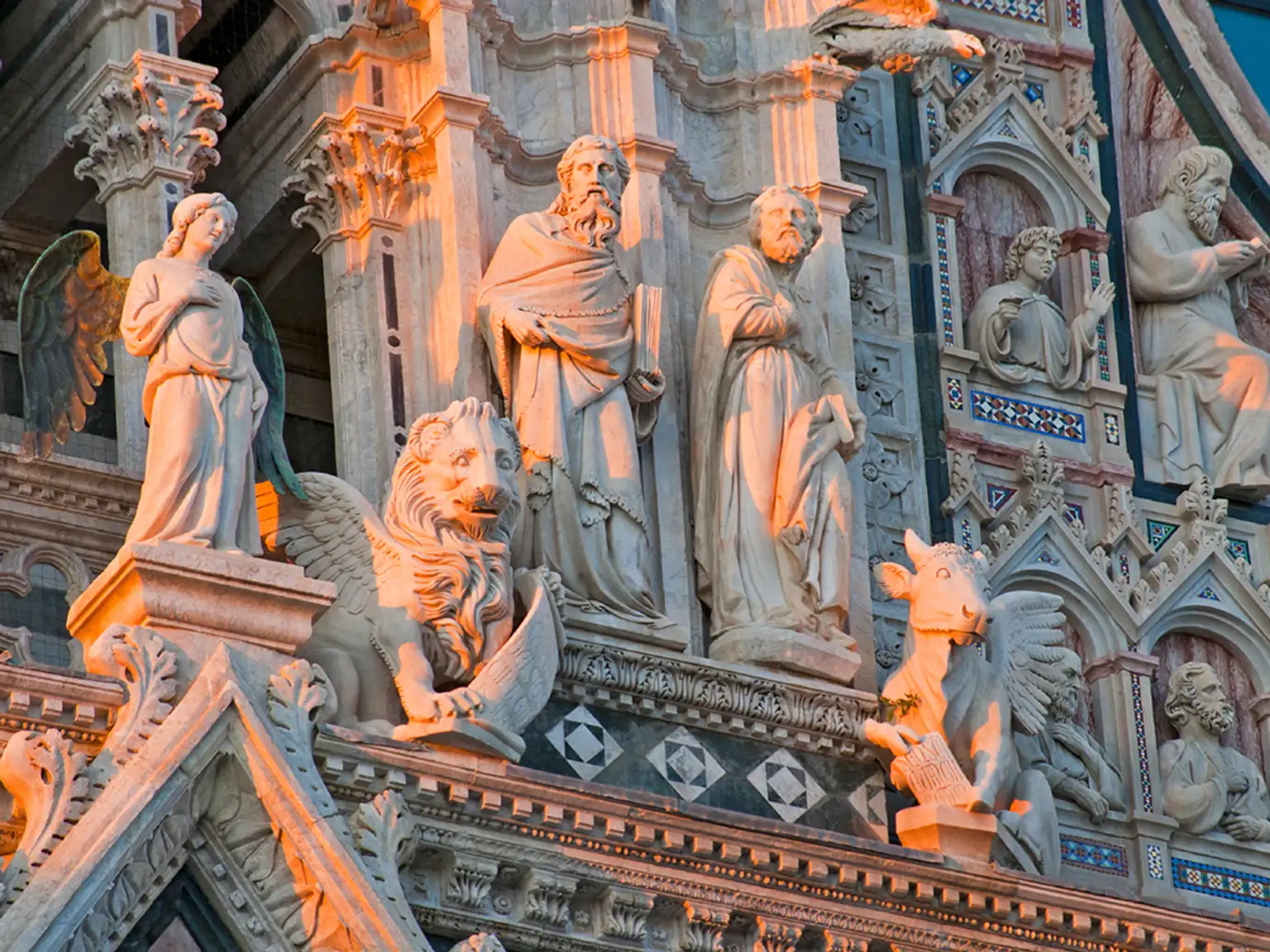 The Best of Tuscany: Siena, San Gimignano, Chianti and Pisa with Lunch