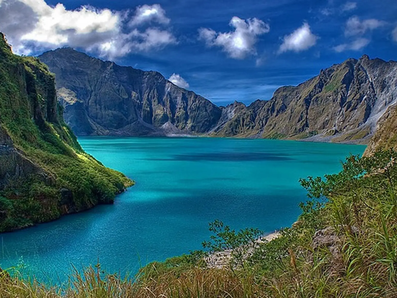 Mt. Pinatubo trek