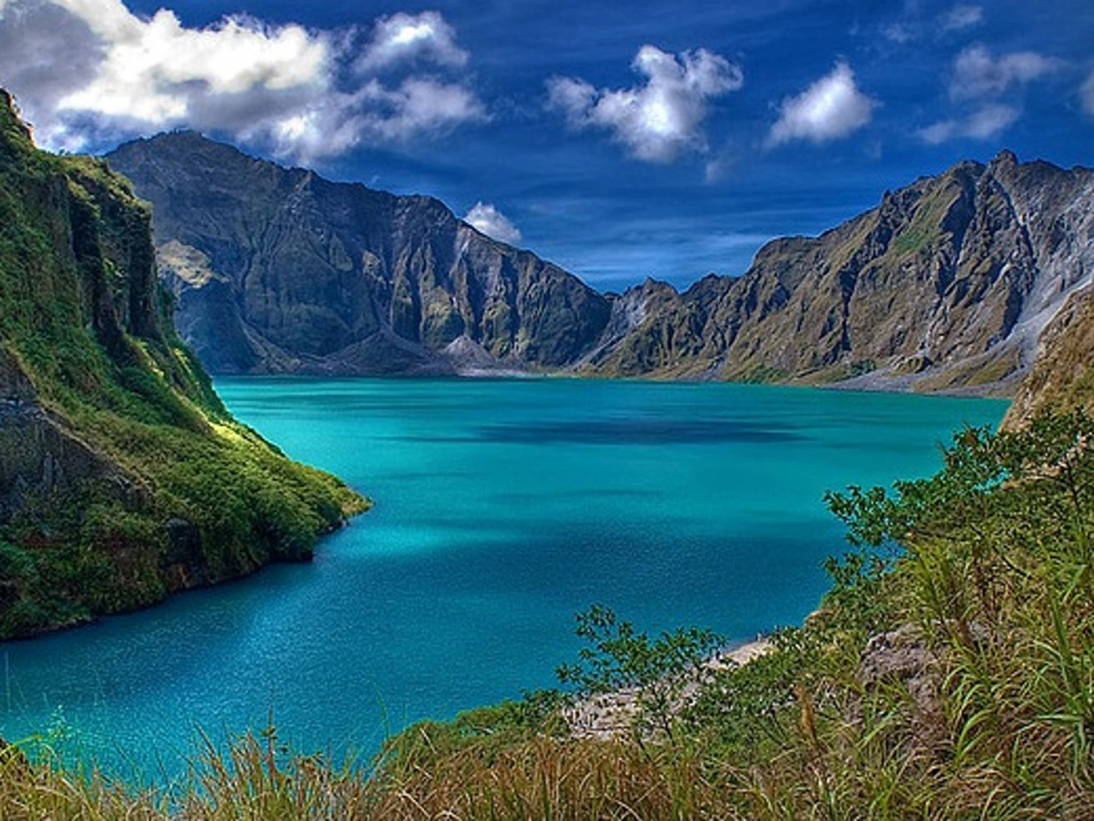 Mt. Pinatubo trek