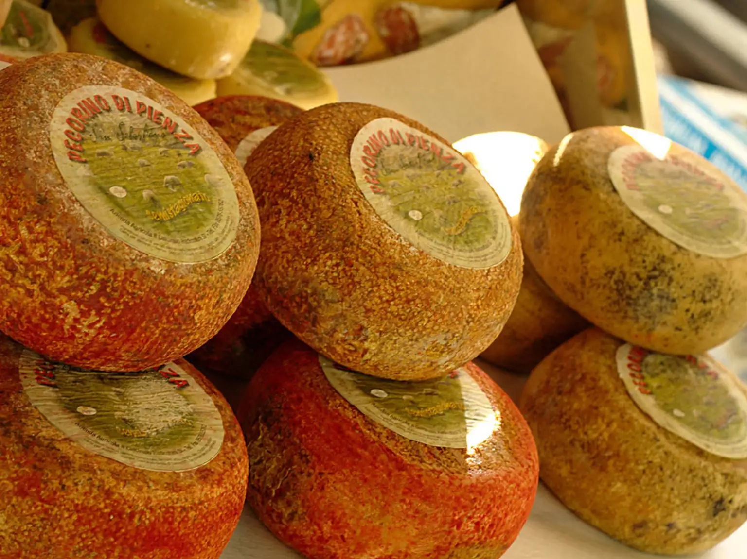 Tuscany with 3-Course Lunch and Wine Tasting Included - Full-Day Tour