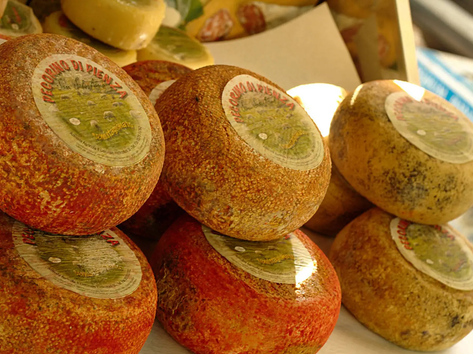 Tuscany with 3-Course Lunch and Wine Tasting Included - Full-Day Tour