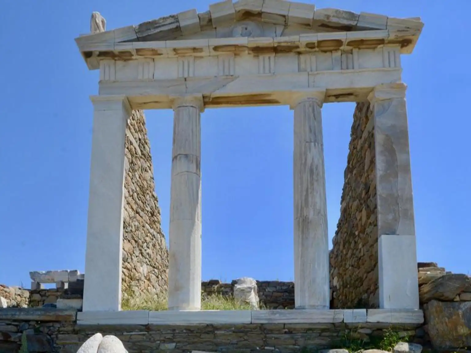 Discover Delos Island with Entrance Ticket to Archaeological Site - Meeting Point