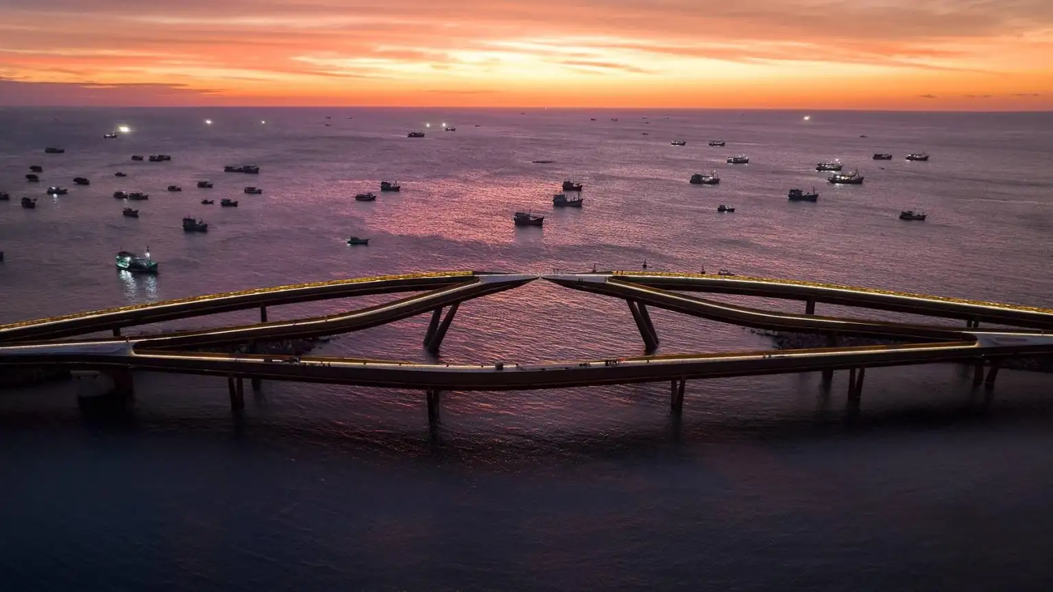 Kiss Bridge