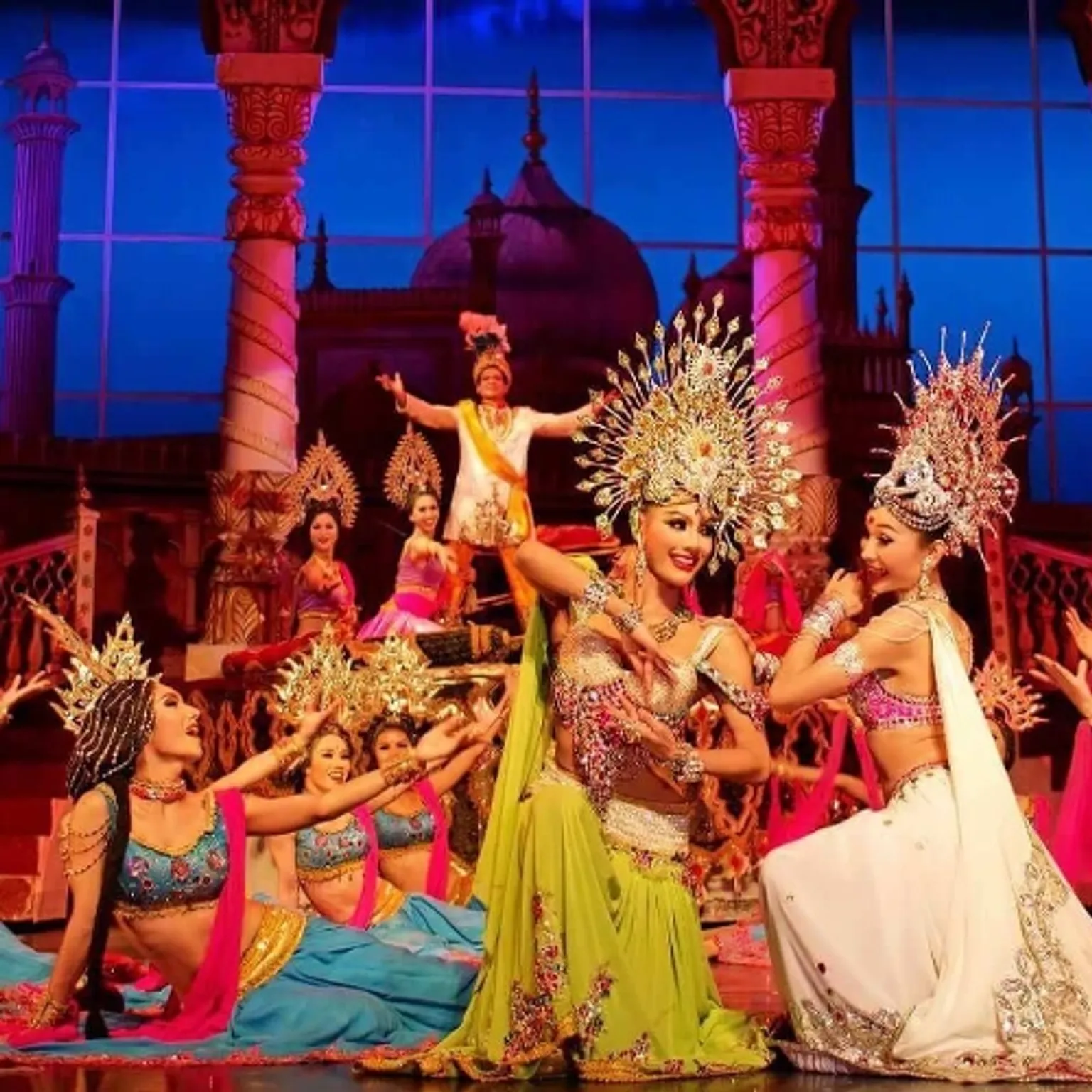 Evening Alcazar Show