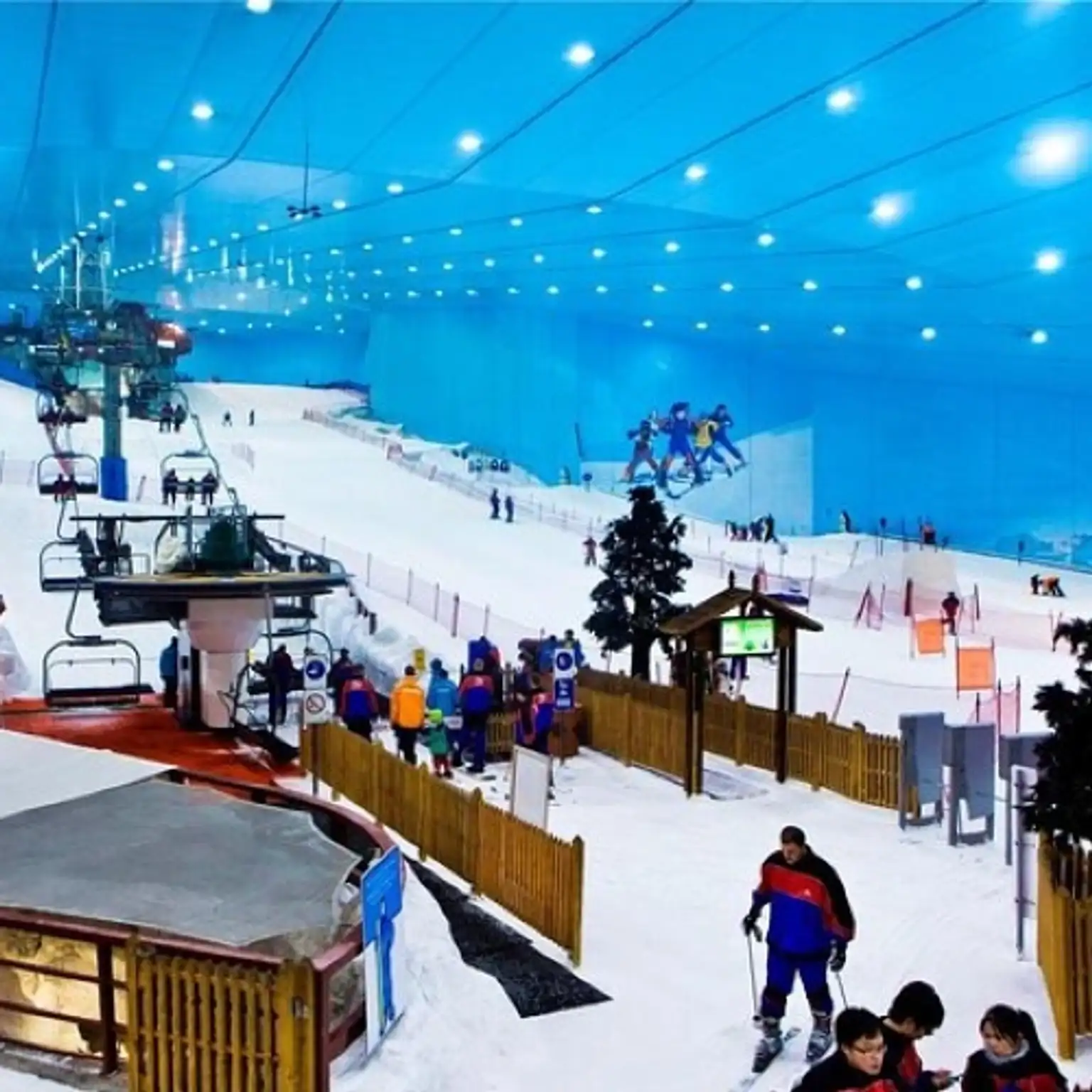 Ski Dubai Snow