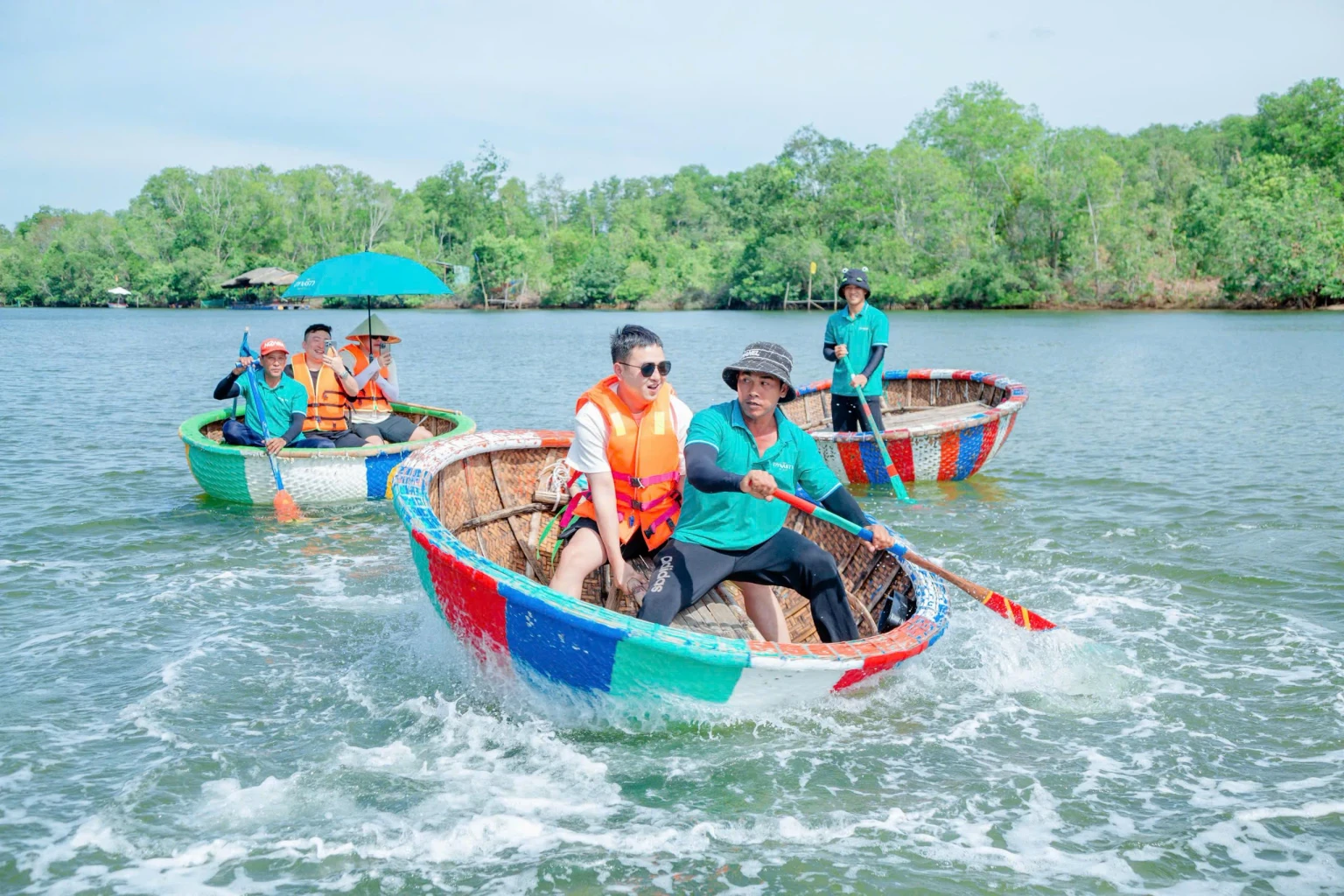 Bamboo Boat Ride on Cua Can River