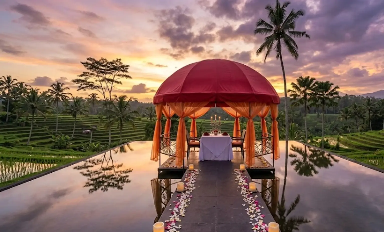Candle Light Dinner in Kupu kupu Barong Hotel
