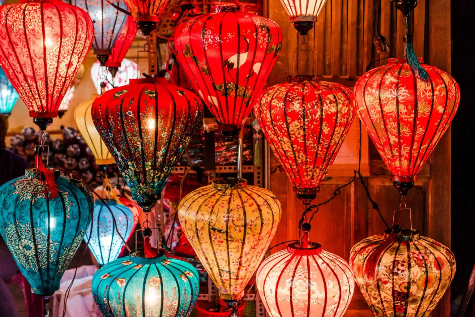 Hoi An Tour - Lantern Making Class