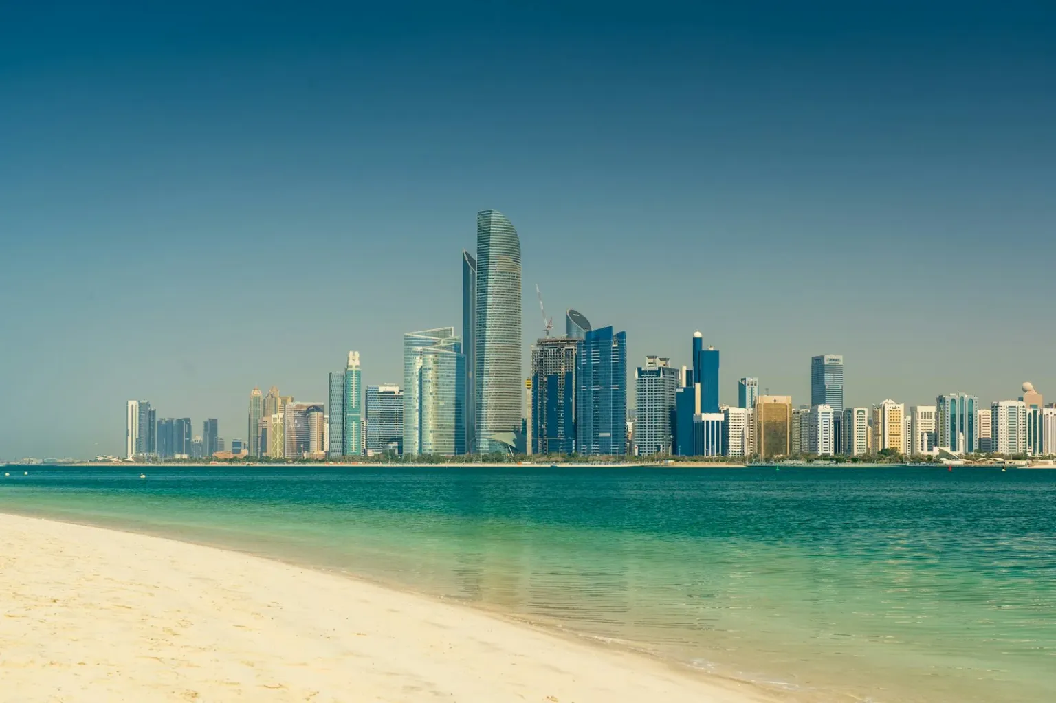 Abu Dhabi Beach Tour Packages