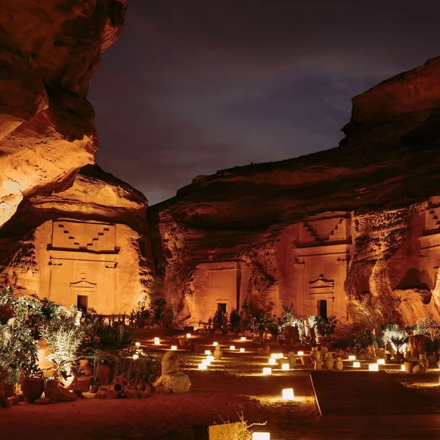 Hegra After Dark Show with Chariot Ride