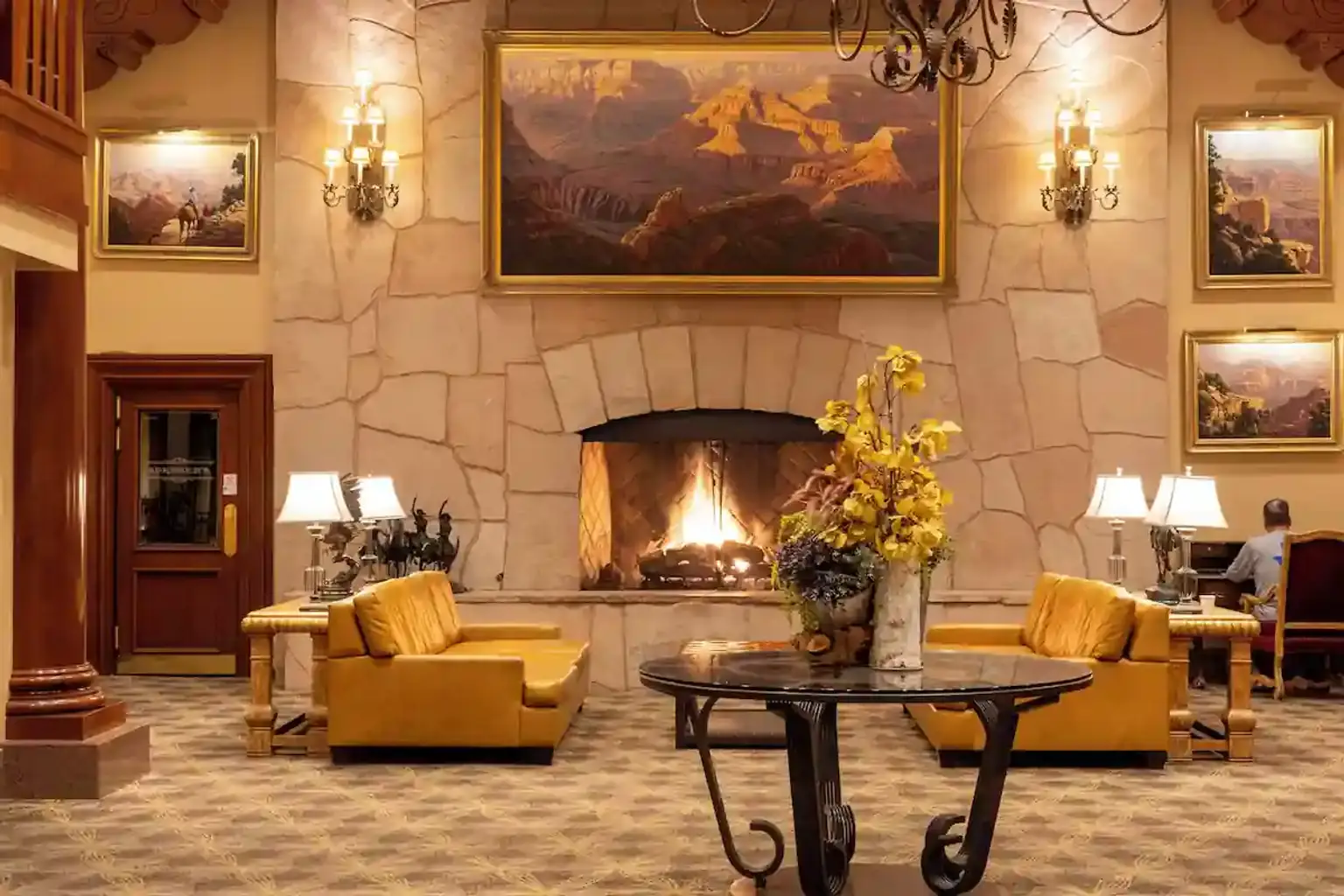 Grand Canyon Railway Hotel