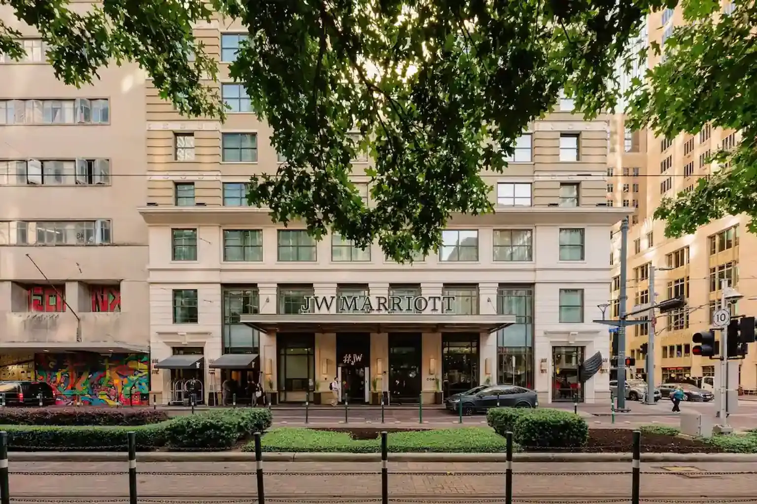 JW Marriott Houston Downtown