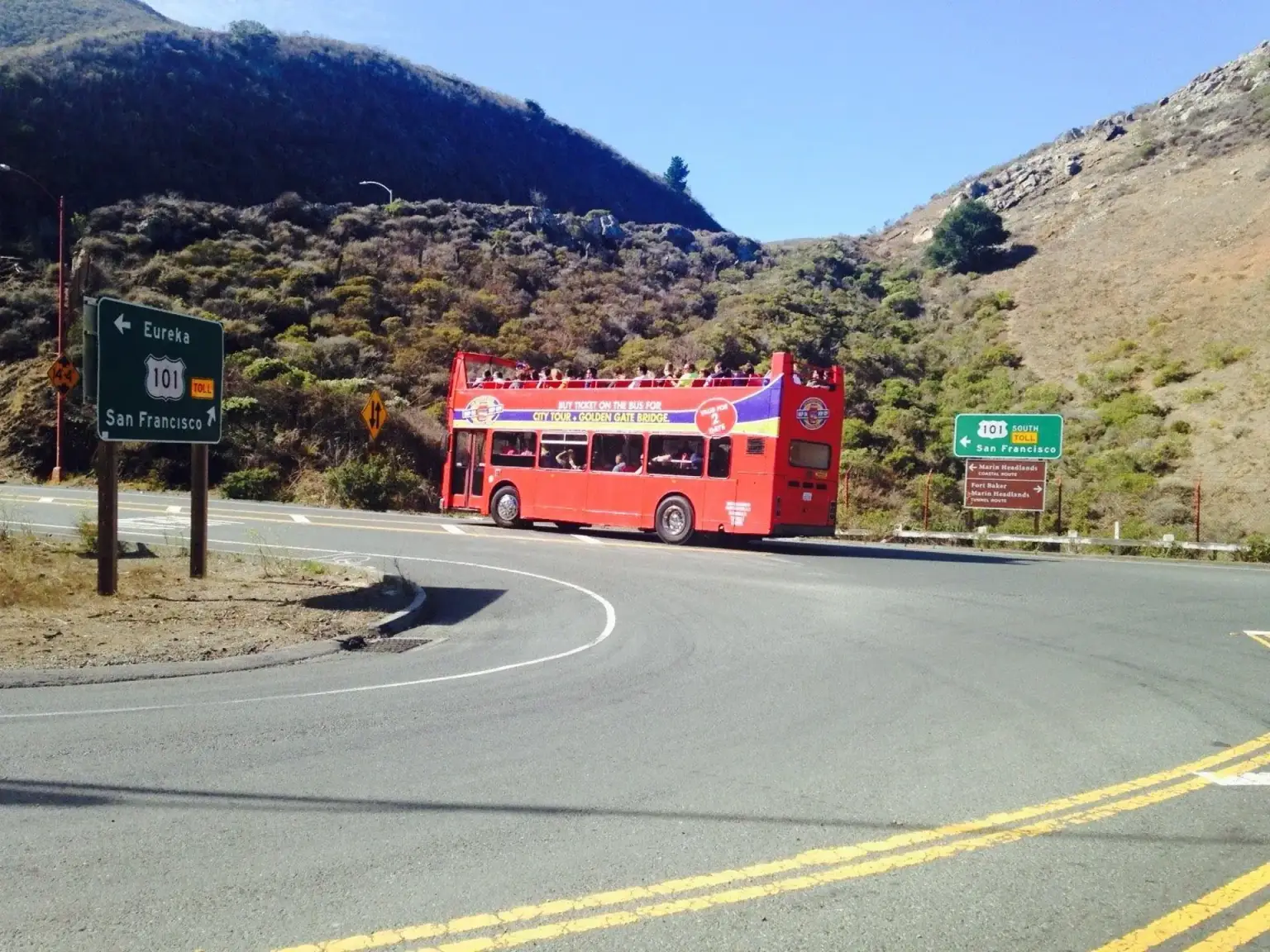 Hop-On Hop-Off Deluxe Bus Tour