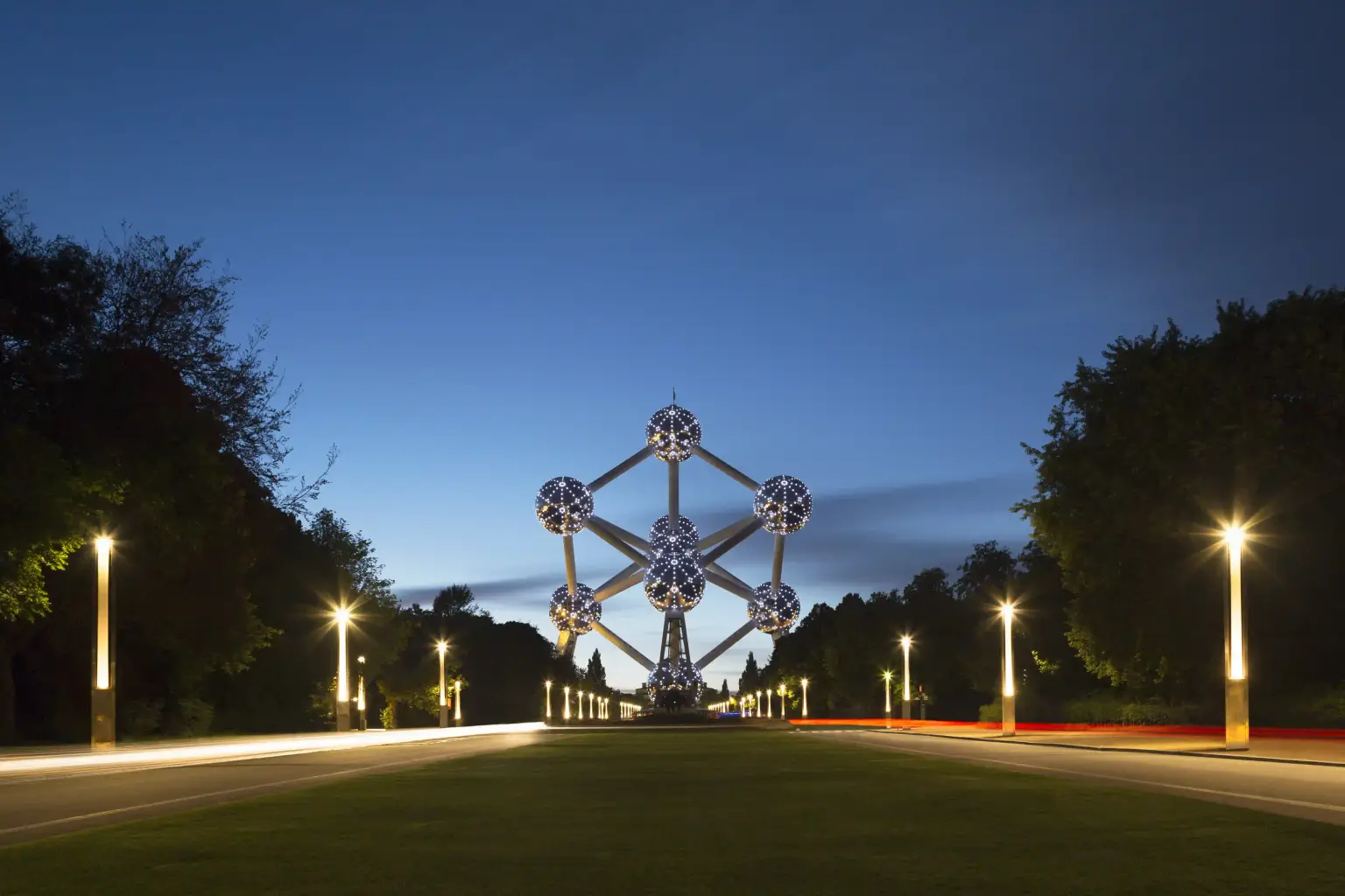 Brussels Orientation tour & Atomium
