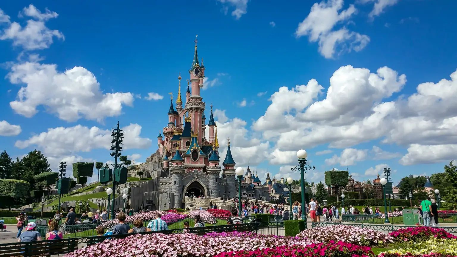 Optional Disneyland Paris or Leisure Day for shopping