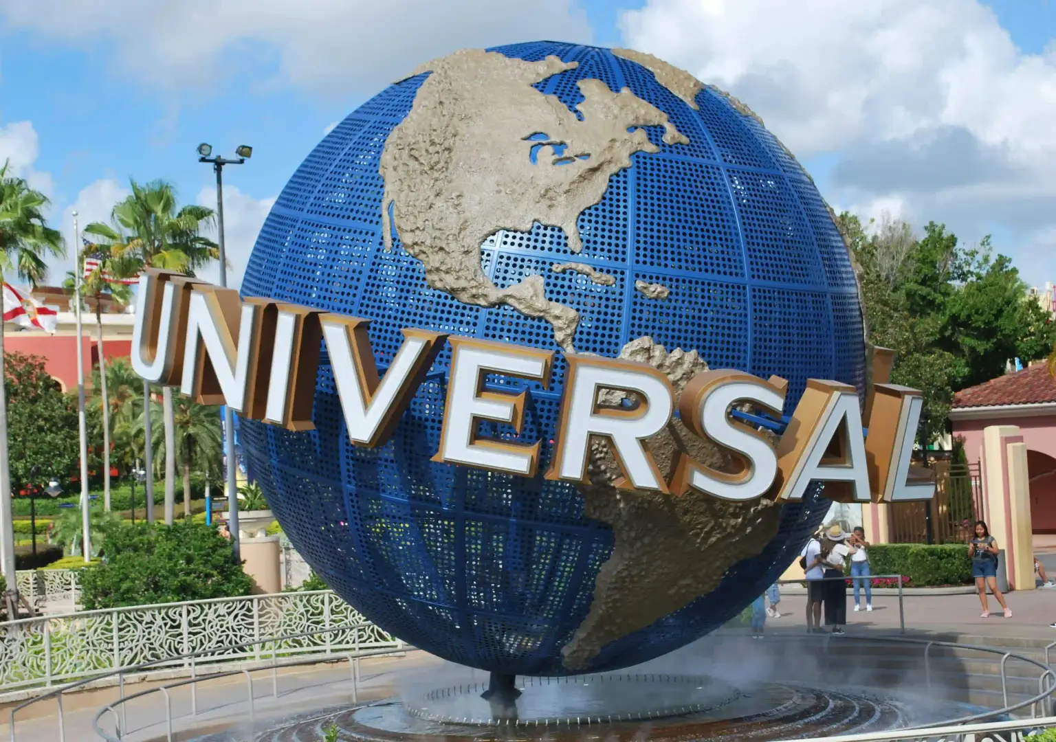 Free day for shopping or Optional Universal studios Visit