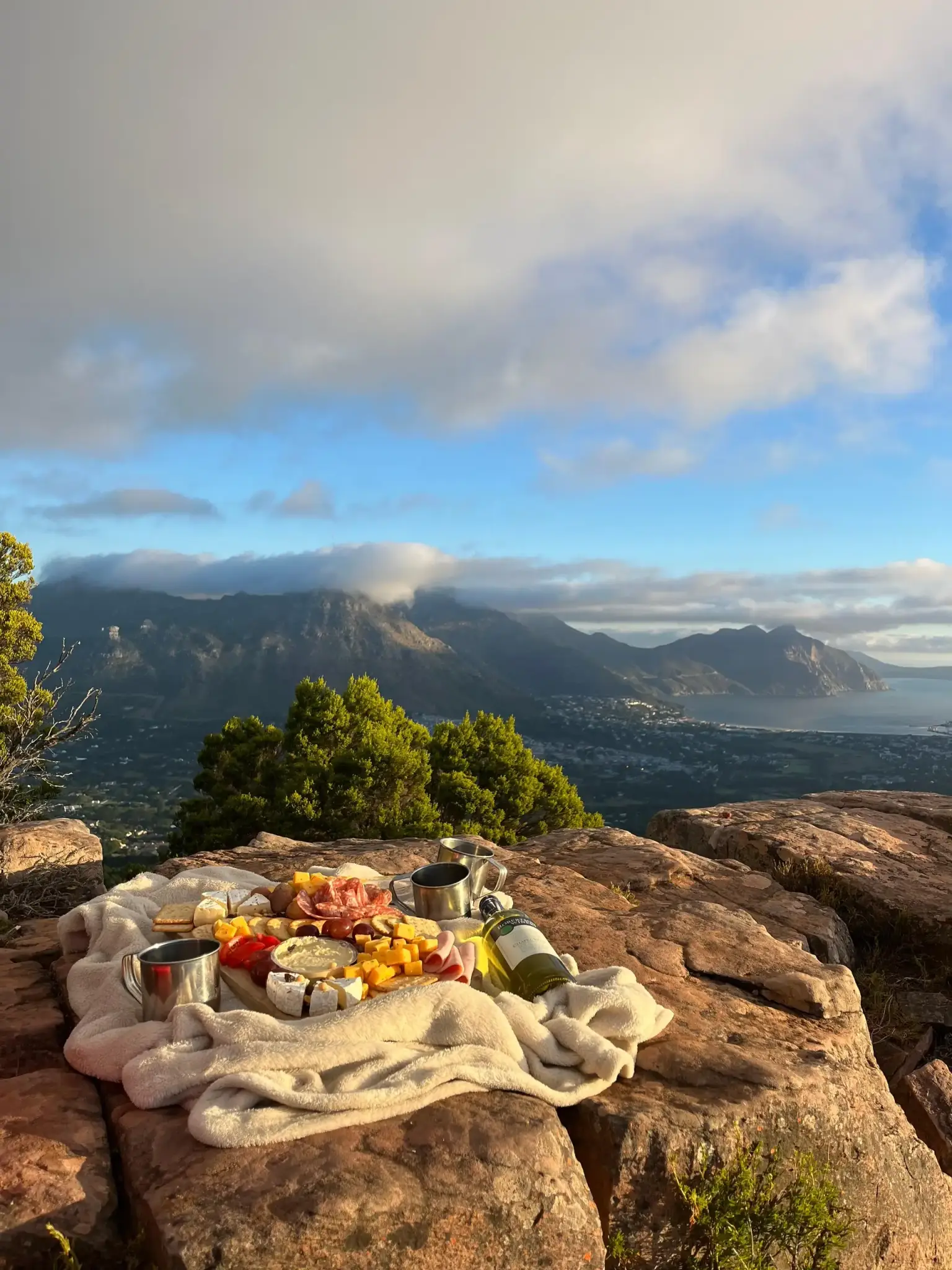 Hout Bay Corner: Sunset Hike with Cheese Platter