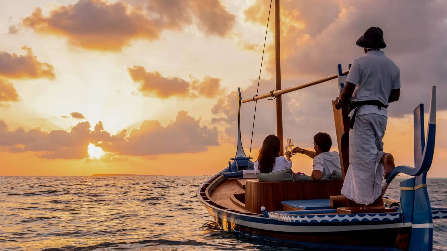 Day at leisure or optional Sunset Photo Flip. Abound with stunning sights; be astounded by the picture-perfect island as wherever one gives a fleeting look, glimpses of capturing the perfect moment arises.