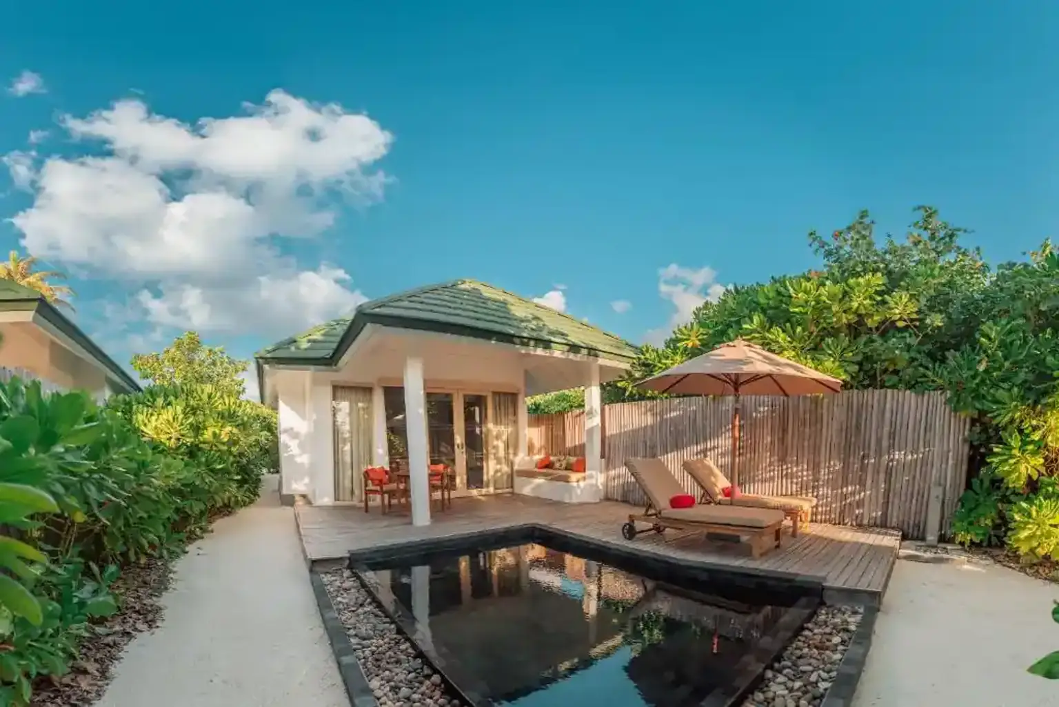 Sunset Pool Beach Villa (All inclusive meal plan)