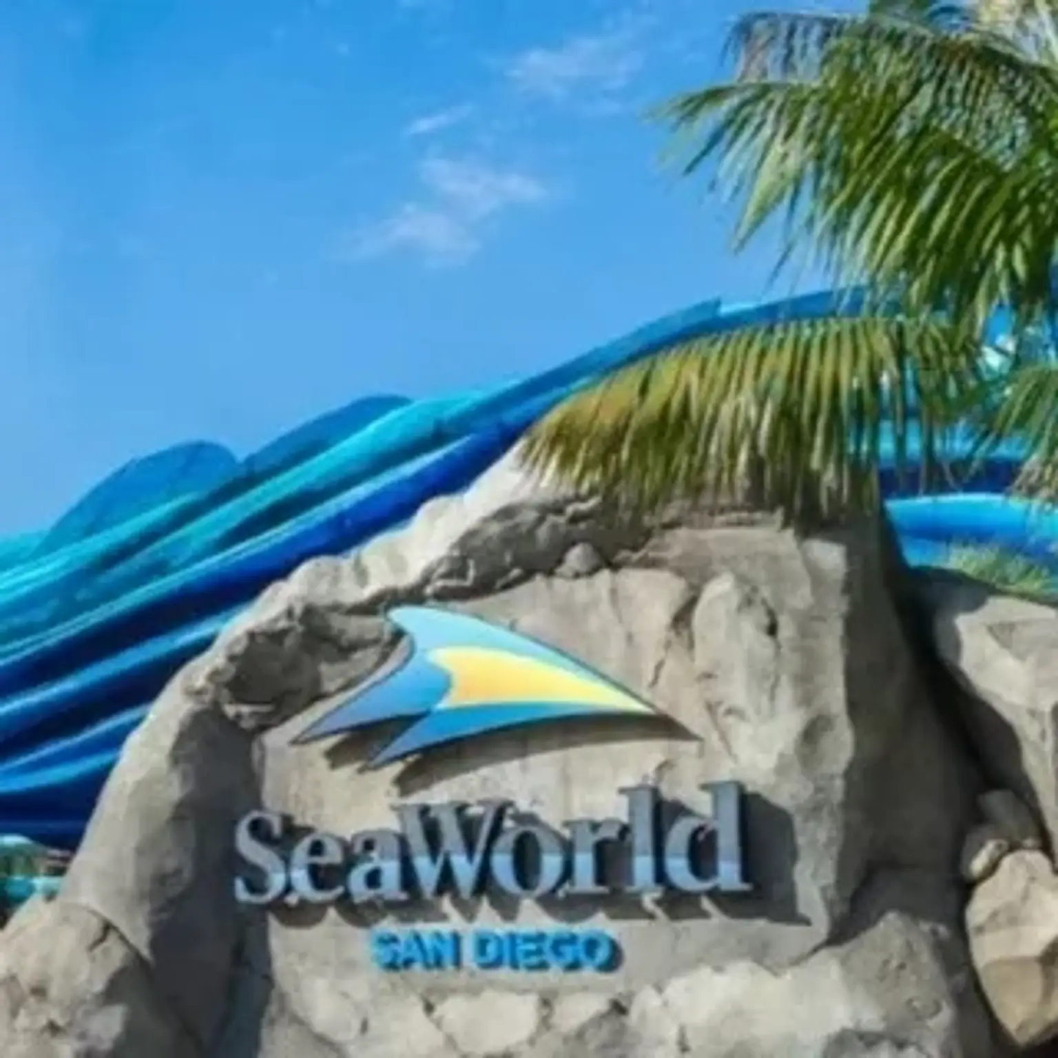 Colorful holiday packages featuring iconic attractions in Abu Dhabi.