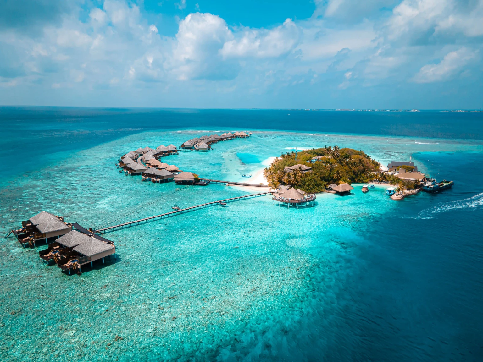 Adaaran Club Rannalhi and Prestige Vadoo
