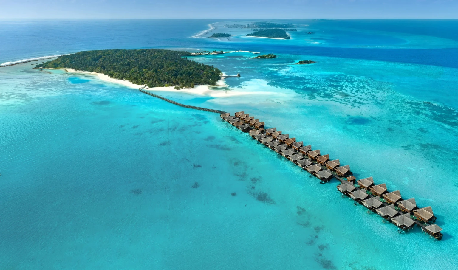 Adaaran Select Hudhuranfushi - Deluxe Beach Villa and Sunrise Ocean Villa