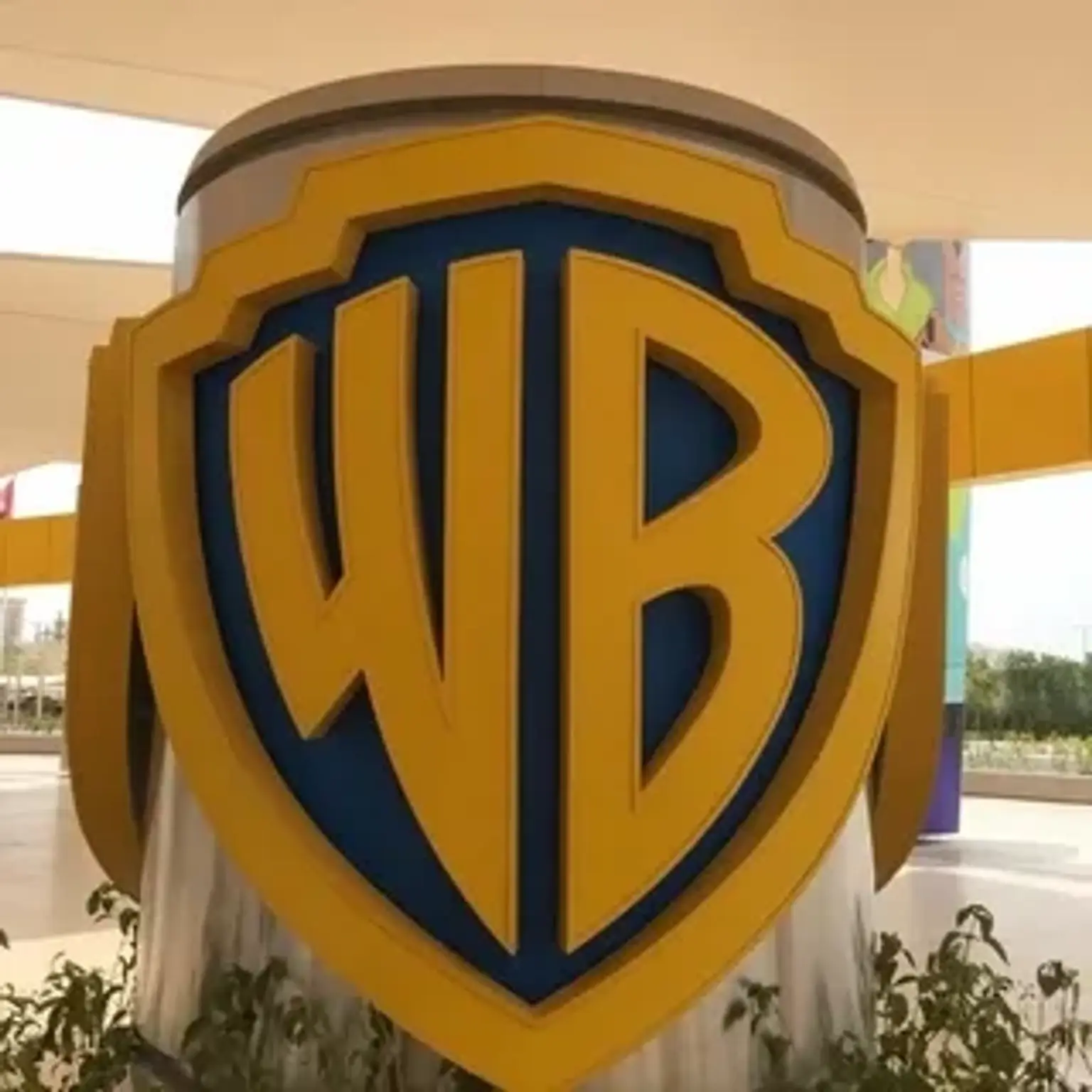 A vibrant holiday package showcasing beautiful attractions and experiences in Abu Dhabi.