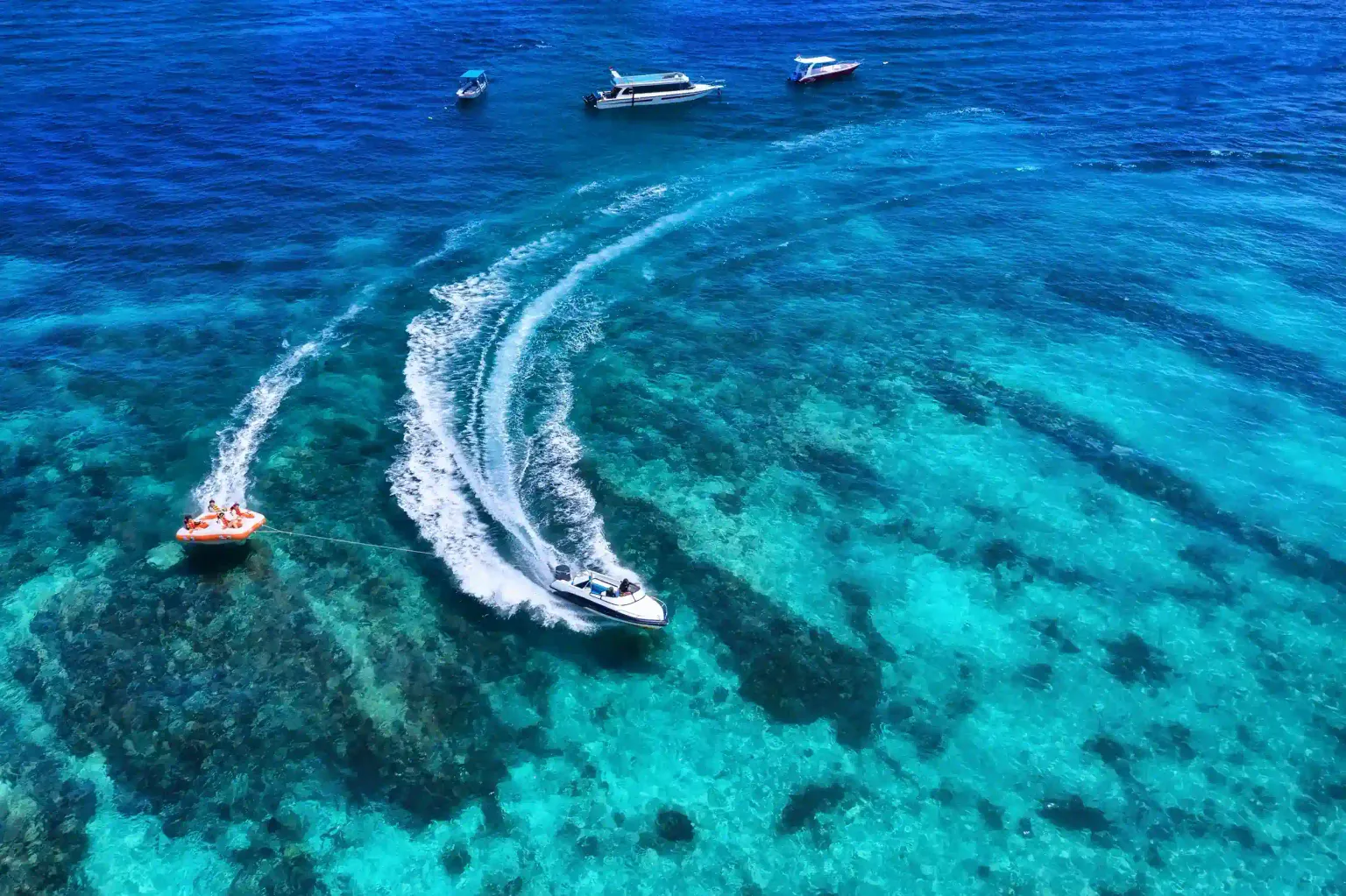 Bon Azur Beachfront Suites & Penthouses With Lov