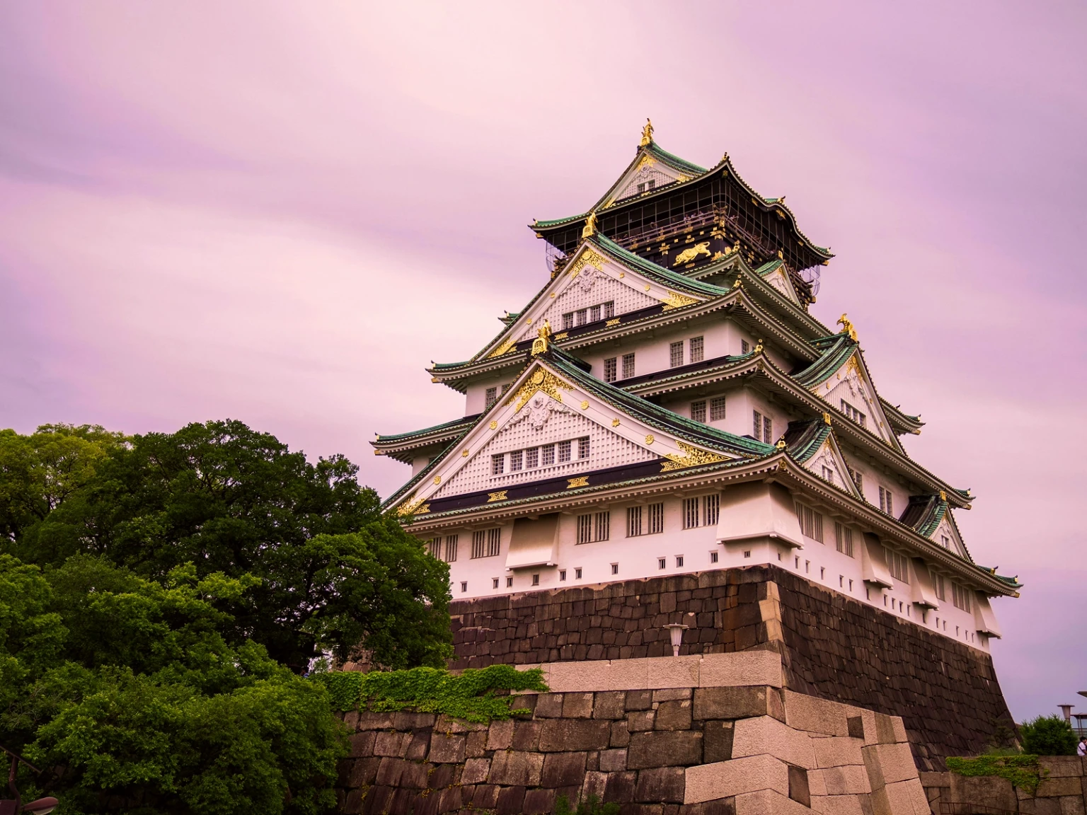 Chill & Thrill in Japan