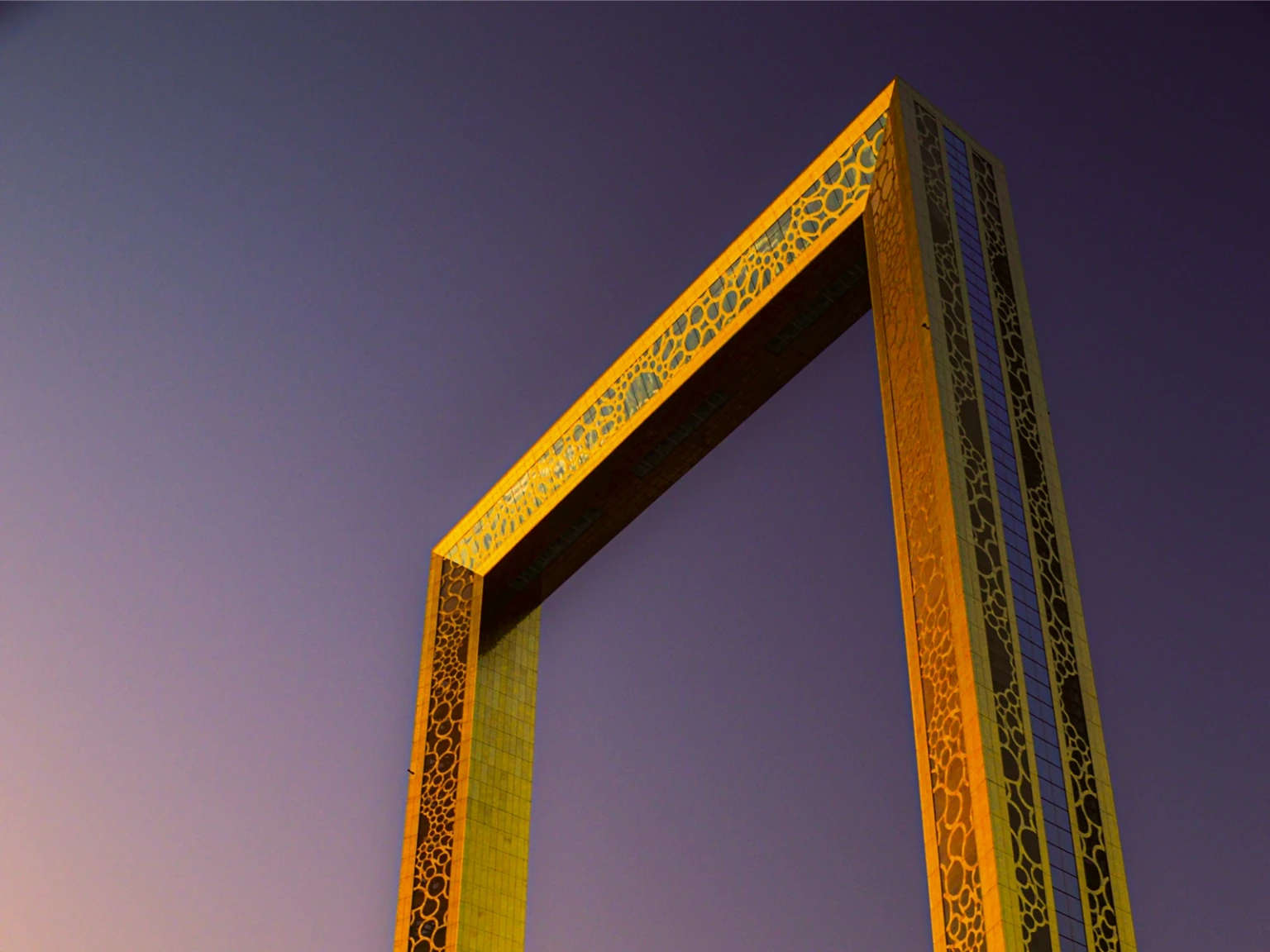 Dubai City Explorer