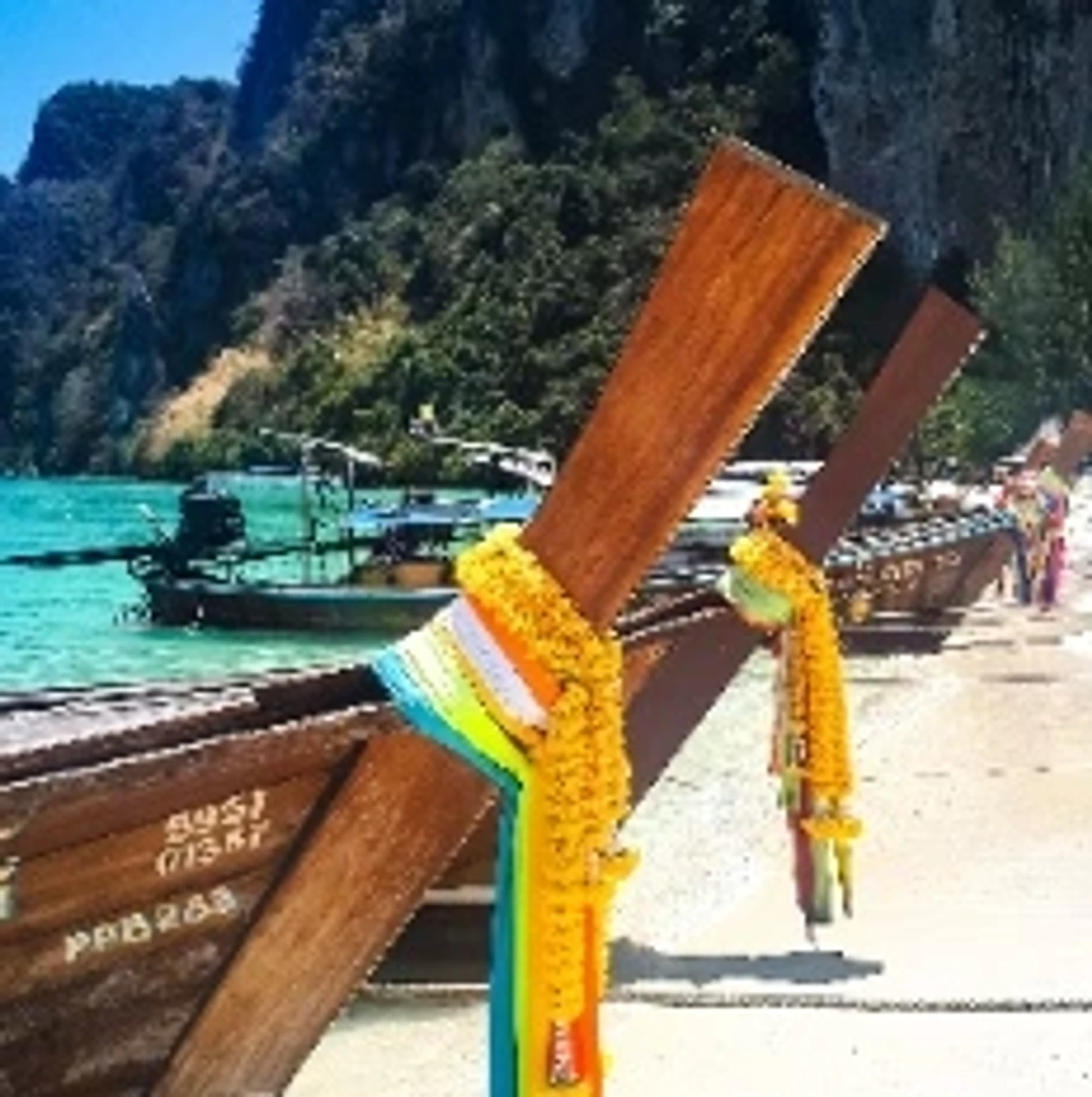 Luxurious holiday package in Bali featuring stunning landscapes and cultural experiences.